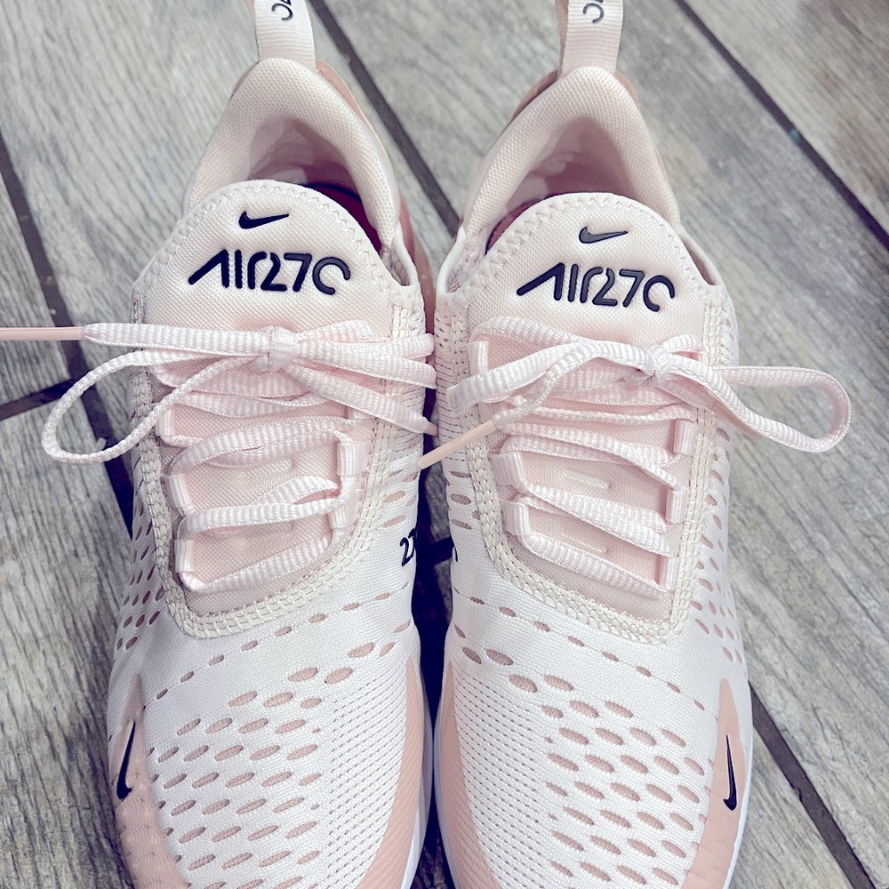 Nike Air Max 270